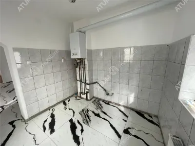 De vanzare casa individuala si 500 mp teren in zona centrala a orasului Sibiu - foto 16