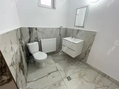 De vanzare casa individuala si 500 mp teren in zona centrala a orasului Sibiu - foto 22