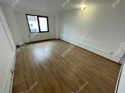 De vanzare casa individuala si 500 mp teren in zona centrala a orasului Sibiu - foto 10