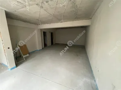 De vanzare spatiu comercial cu vitrina si loc parcare in zona Turnisor Sibiu - Sibiu