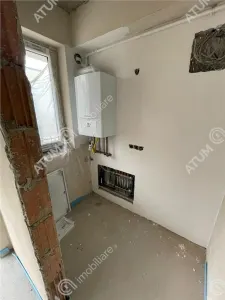 De vanzare spatiu comercial cu vitrina si loc parcare in zona Turnisor Sibiu - foto 5