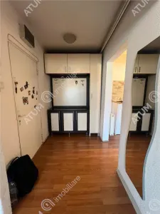 De vanzare apartament decomandat cu 2 camere balcon si pivnita zona Bulevardul Mihai Viteazu din Sibiu - foto 11