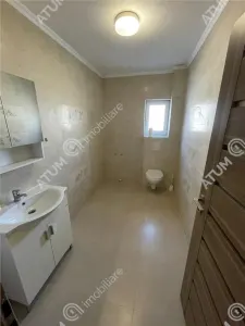 De vanzare apartament cu 2 camere decomandate 2 balcoane si loc parcare in zona Arhitectiilor din Sibiu - foto 9