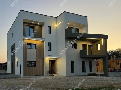 De vanzare penthouse cu 3 camere decoamndate si doua terase zona Arhitectilor Sibiu - foto 2