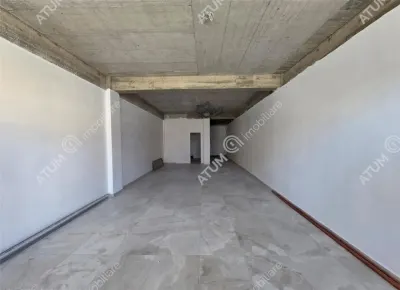 Spatiu comercial de vanzare in zona Brana din Selimbar - foto 6