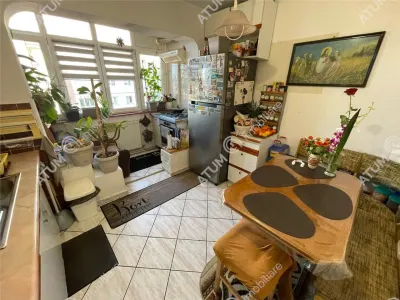 De vanzare apartament cu 3 camere decomandate balcon si pivnita in zona Vasile Aaron din Sibiu - foto 9