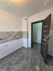 Apartament 2 camere renovat de vanzare in zona Calea Cisnadiei din Sibiu - foto 6