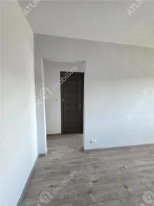 Apartament 2 camere renovat de vanzare in zona Calea Cisnadiei din Sibiu - foto 8