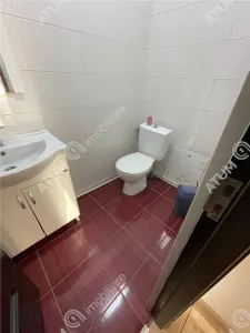 De inchiriat spatiu comercial/birouri zona Calea Dumbravii din Sibiu - foto 9
