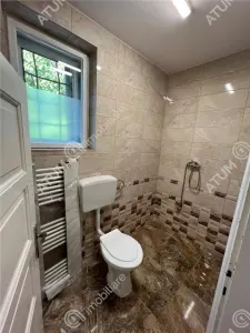 Casa individuala cu 3 camere de inchiriat garaj si teren de 200 mp situata in zona Calea Dumbravii din Sibiu - foto 10