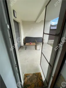 De vanzare casa cu 4 camere decomandate balcon terasa si curte libera 180 mp in zona Selimbar din Sibiu - foto 15