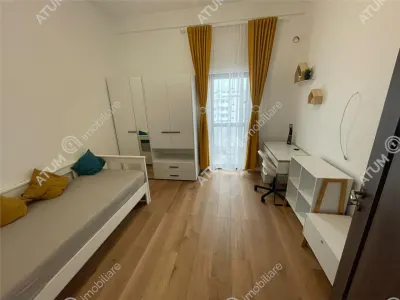 De inchiriat apartament penthouse cu 4 camere decomandate 2 balcoane terasa si loc de parcare situat in zona Doamna Stanca din Sibiu - foto 6