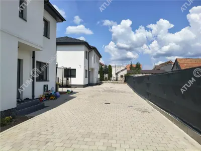 Se inchiriaza o casa superba cu 4 camere si 2 bai in Sibiu zona Selimbar - foto 25