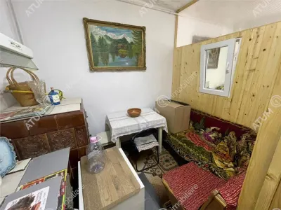De vanzare apartament cu 2 camere cu balcon garaj curte si 2 pivnite in zona ultracentrala din Sibiu - foto 15