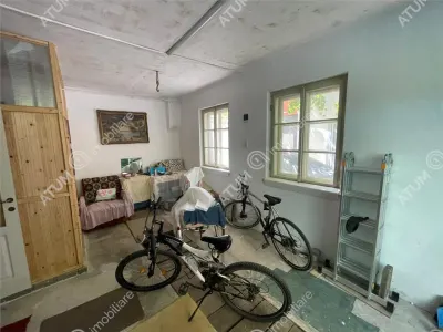 De vanzare apartament cu 2 camere cu balcon garaj curte si 2 pivnite in zona ultracentrala din Sibiu - foto 17