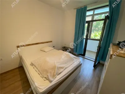 De vanzare apartament cu 2 camere cu balcon garaj curte si 2 pivnite in zona ultracentrala din Sibiu - foto 5