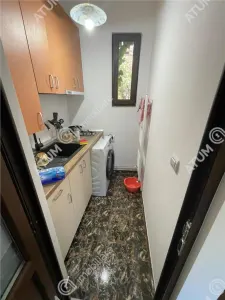 De vanzare apartament cu 2 camere cu balcon garaj curte si 2 pivnite in zona ultracentrala din Sibiu - foto 9