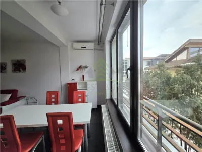 3 CAM.DEC.MOB UTIL ET1/3 BOXA LOC PARCARE SECT 1 BUCURESTII NOI METROU LAMINORULUI - Bucuresti