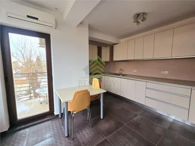 3 CAM.DEC.MOB UTIL ET1/3 BOXA LOC PARCARE SECT 1 BUCURESTII NOI METROU LAMINORULUI - foto 11