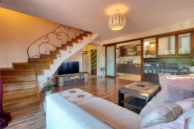 AP.4 CAM.TIP DUPLEX BUCURESTII NOI METROU LAMINORULUI - Bucuresti