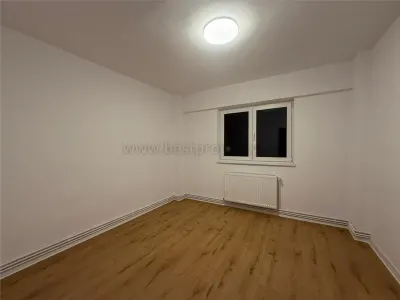Apartament 2 camere de vanzare Sibiu, Bd. Mihai Viteazu, 52 mp utili, renovat. - foto 17