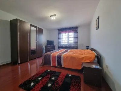 Casa de vanzare in Sibiu zona Sura Mare cu teren 900 mp - foto 8