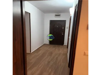 Ultracentral - Apartament 3 Camere de Inchiriat - Ploiesti