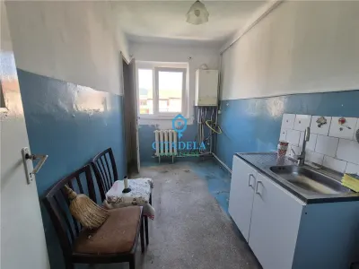 apartament , 2 camere Cetate Closca, 65000 euro - foto 2
