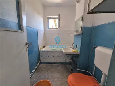 apartament , 2 camere Cetate Closca, 65000 euro - foto 5