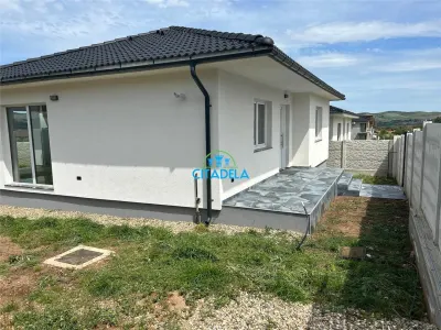 Casa plan parter Alba -Micesti,90 mp utili 168000 euro - Alba Iulia