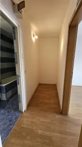 Apartament 2 camere ,Cetate,parter 67000 euro - foto 2