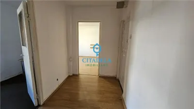Apartament 2 camere ,Cetate,parter 67000 euro - foto 5