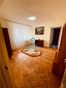 Apartament 2 camere etaj 1 , Cetate  71000 euro - foto 5