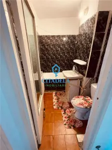 Apartament 2 camere etaj 1 , Cetate  71000 euro - foto 10