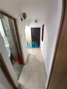 Apartament renovat, 2 camere ,Transilvaniei,60000 euro - foto 3