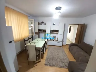 Apartament renovat, 2 camere ,Transilvaniei,60000 euro - foto 5