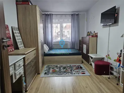Apartament 3 camere Cetate, etaj 3 , 112000 euro - foto 13