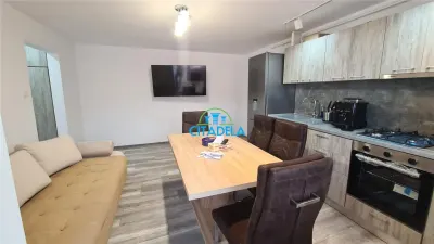 Apartament 3 camere ,Cetate 54 mp,mobilat si utilat,78000 euro - foto 1