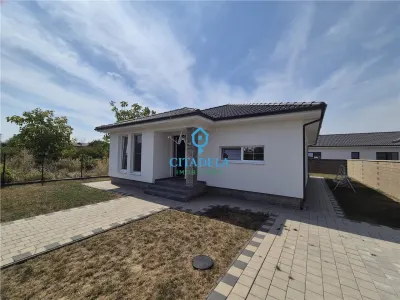 Casă de închiriat în Cetate – 3 dormitoare, 450 mp teren - Alba Iulia