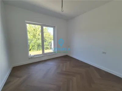 Casa individuala Cetate, 298000 euro - foto 13