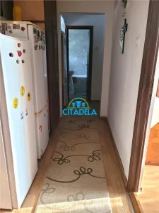 Apartament 3 camere decomandat Cetate Bulevard,65000 eur - foto 5