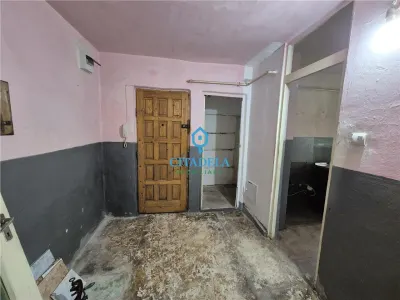 Aparatment 2 camere, decomandat,Cetate Mercur 6100euro - foto 5