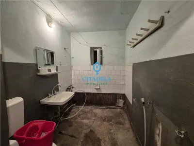 Aparatment 2 camere, decomandat,Cetate Mercur 6100euro - foto 6