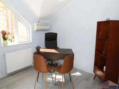 SPAȚIU DE INCHIRIAT CENTRAL 550 - foto 5