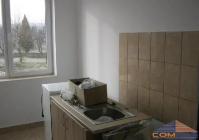 Hala de vanzare cu 20 de ari zona intravilana - foto 6