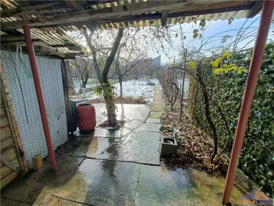 Vanzare parter din casa si teren 253 mp - foto 7