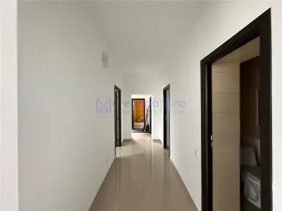 Cladire centrala Iasi, birouri/ medical, 325mp - foto 14