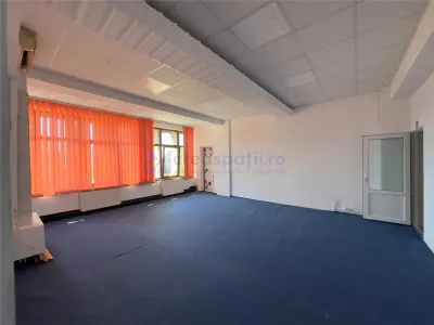 Spatiu birouri; vedere Palat Culturii; 100mp, Casa Cartii - foto 5