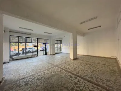 Spatiu comercial, 101mp, semicentru, Podul de Fier Iasi, spre aeroport - foto 13