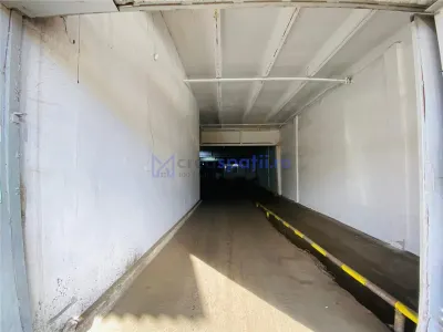 Hala/ showroom, 5000mp, aproape de Carrefour - foto 11